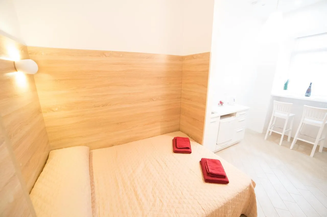 Smart Apartments З Ремонтом Дешево В Центрі Пл Теодора 5 Львов